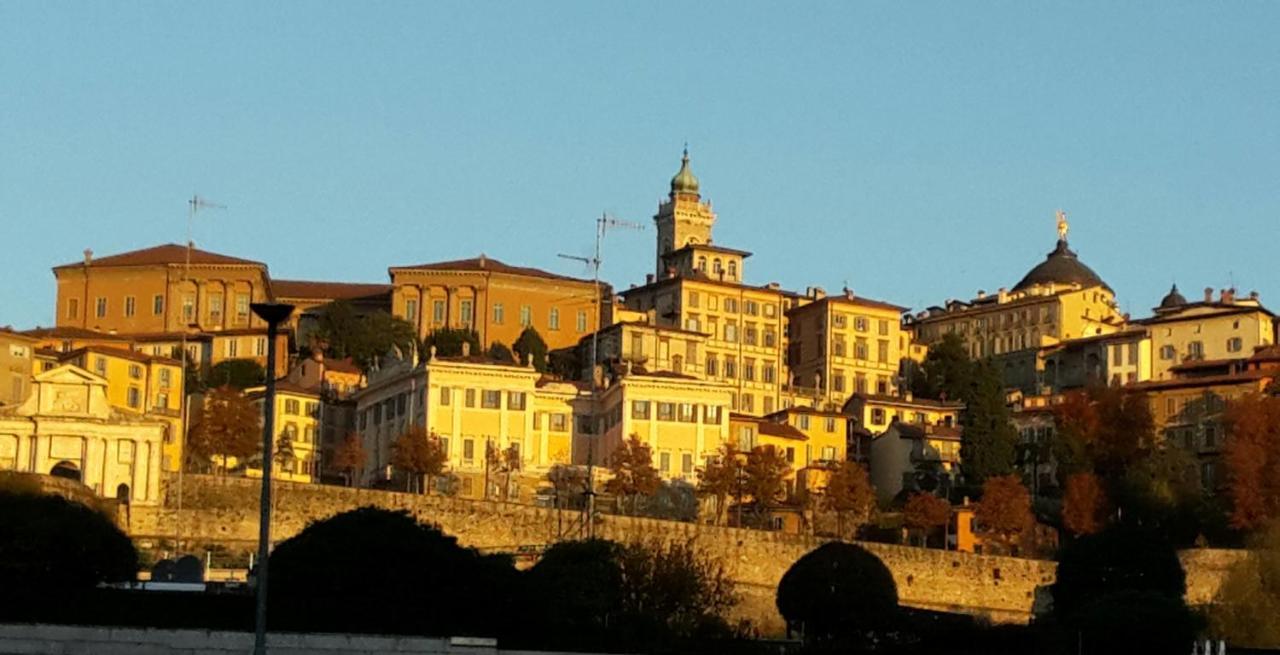 Guesthouse Viale Bergamo Exteriér fotografie